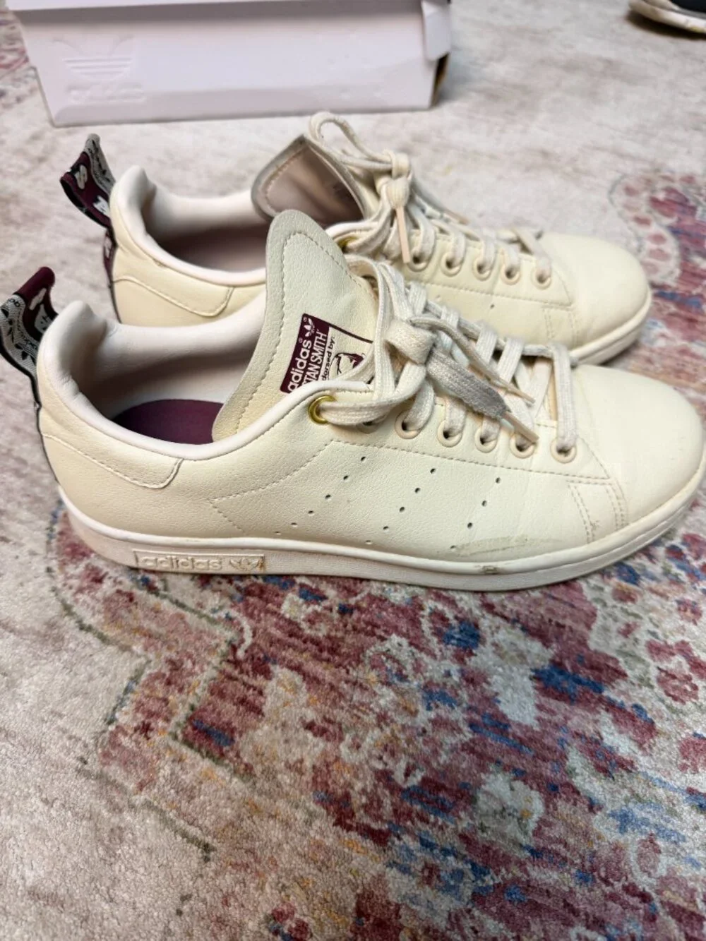 Adidas Originals Stan Smith Wonder White Women's Sneakers Size 7- In Great Shape